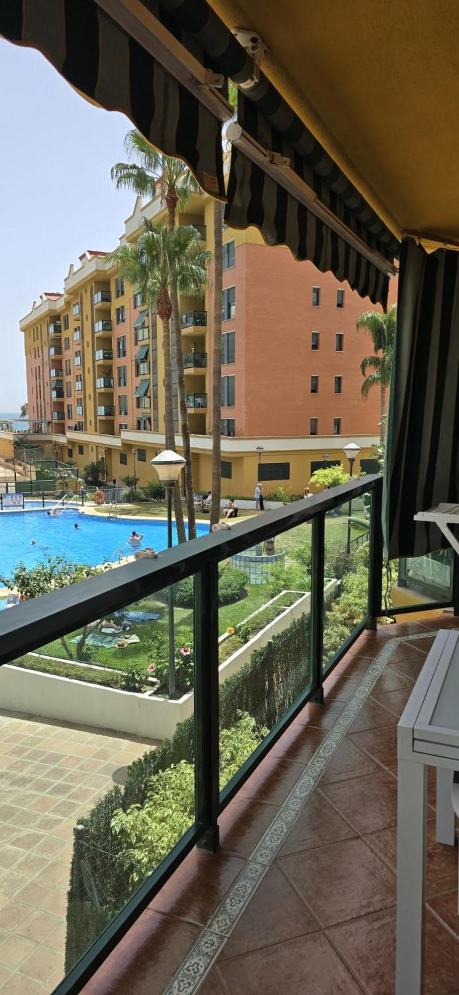 Apartamento Cozy Inns Beach Torremolinos Kültér fotó